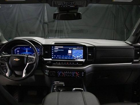 Used 2023 Chevrolet Silverado 1500 LTZ w/ LTZ Premium Package image 21