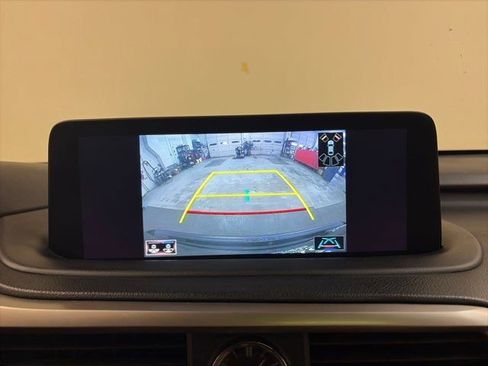 Used 2022 Lexus RX 450hL AWD w/ Premium Package image 27