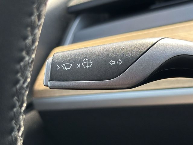 Used 2018 Tesla Model 3 Long Range RWD image 20