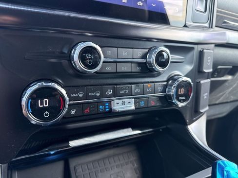 Used 2021 Ford F150 Platinum w/ Equipment Group 701A High image 24