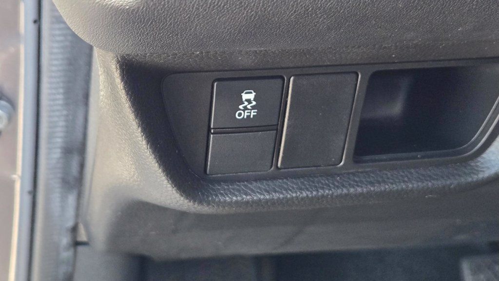 Used 2024 Honda HR-V EX-L image 17