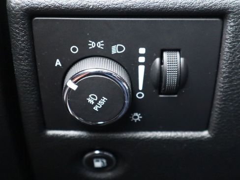 Used 2016 Jeep Grand Cherokee Summit w/ Platinum Series Group image 29