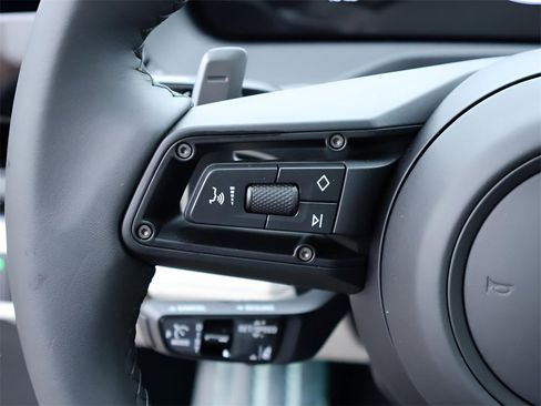 New 2026 Porsche Panamera image 28