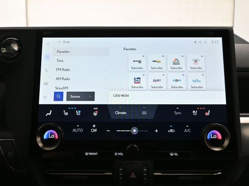 Used 2024 Lexus GX 550 GX 550 Overtrail+ image 30