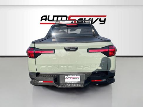 Used 2022 Hyundai Santa Cruz SEL w/ Activity Package AWD/4WD image 6