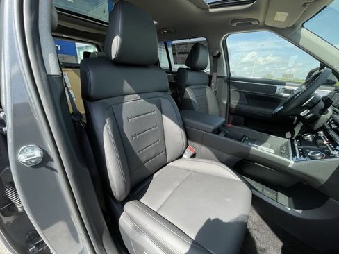 New 2025 Hyundai Santa Fe Limited image 30