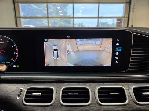 Used 2020 Mercedes-Benz GLS 450 4MATIC image 35