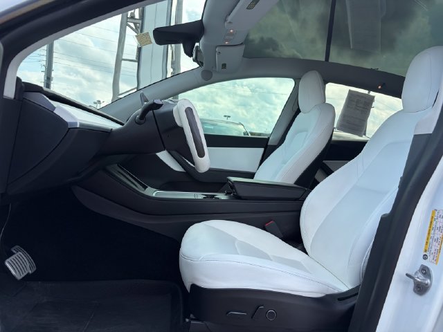 Used 2022 Tesla Model Y Performance AWD/4WD image 20