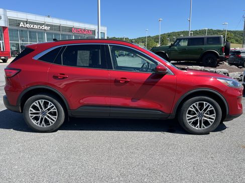 Used 2020 Ford Escape SEL AWD/4WD image 2