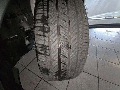 Certified 2024 Acura MDX FWD w/ Technology Package image 27