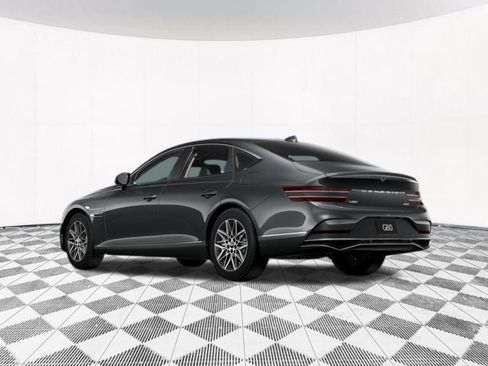 Used 2025 Genesis G80 2.5T image 9