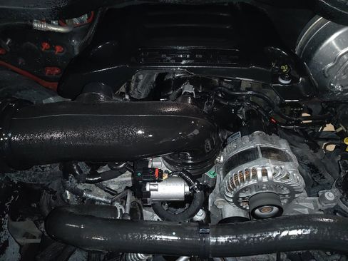 Used 2019 RAM 1500 Laramie image 30