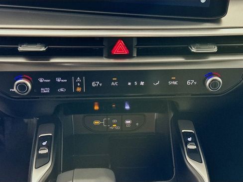 New 2026 Kia Sorento S image 15