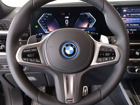 New 2026 BMW X5 xDrive50e w/ M Sport Package AWD/4WD image 3