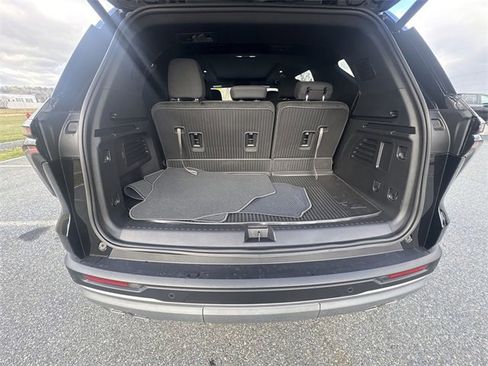 New 2026 Chevrolet Traverse LT w/ Sun and Wheel Package image 27