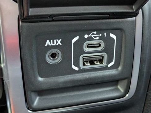 New 2026 Jeep Wrangler Unlimited Sahara AWD/4WD image 22
