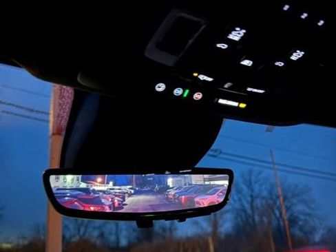 Certified 2024 GMC Sierra 2500 Denali Ultimate image 16