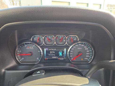 Used 2015 Chevrolet Silverado 2500 LT w/ LT Convenience Package image 28