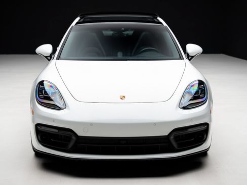 Used 2023 Porsche Panamera 4 AWD/4WD image 6