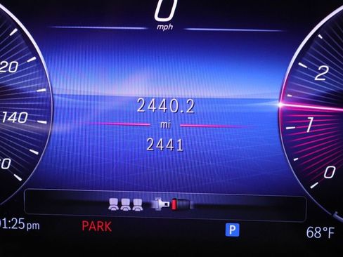 Certified 2026 Mercedes-Benz GLA 250 image 14