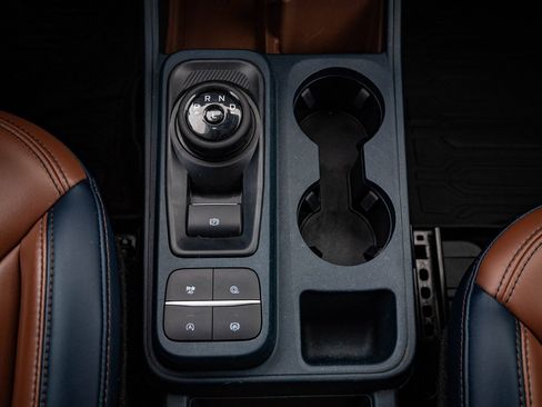 Used 2022 Ford Maverick Lariat w/ Lariat Luxury Package image 38