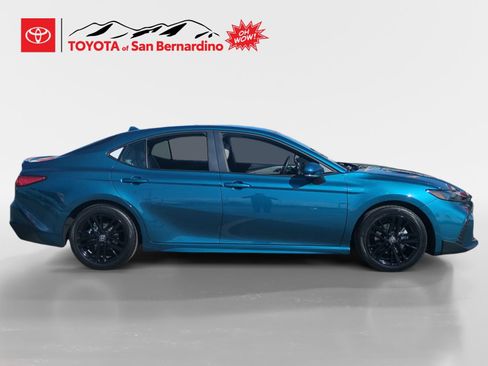 New 2026 Toyota Camry SE image 6