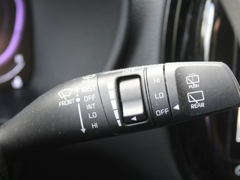 Certified 2023 Kia Soul S image 31