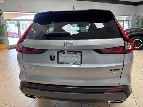 Used 2024 Honda CR-V Sport image 6