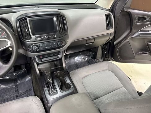 Used 2018 Chevrolet Colorado W/T w/ WT Convenience Package AWD/4WD image 22