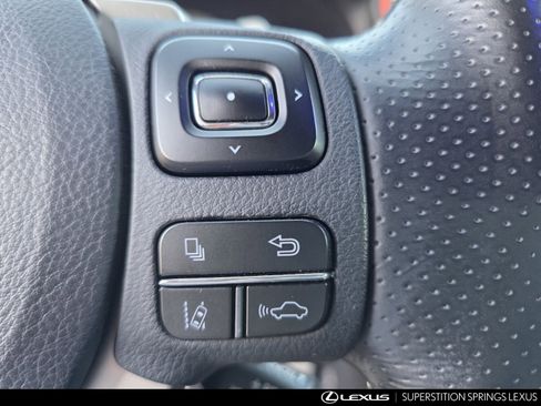 Used 2018 Lexus IS 300 image 24