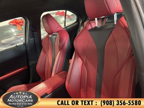 Used 2020 Lexus UX 250h F Sport image 12