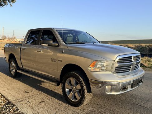 Used 2015 RAM 1500 Lone Star image 2