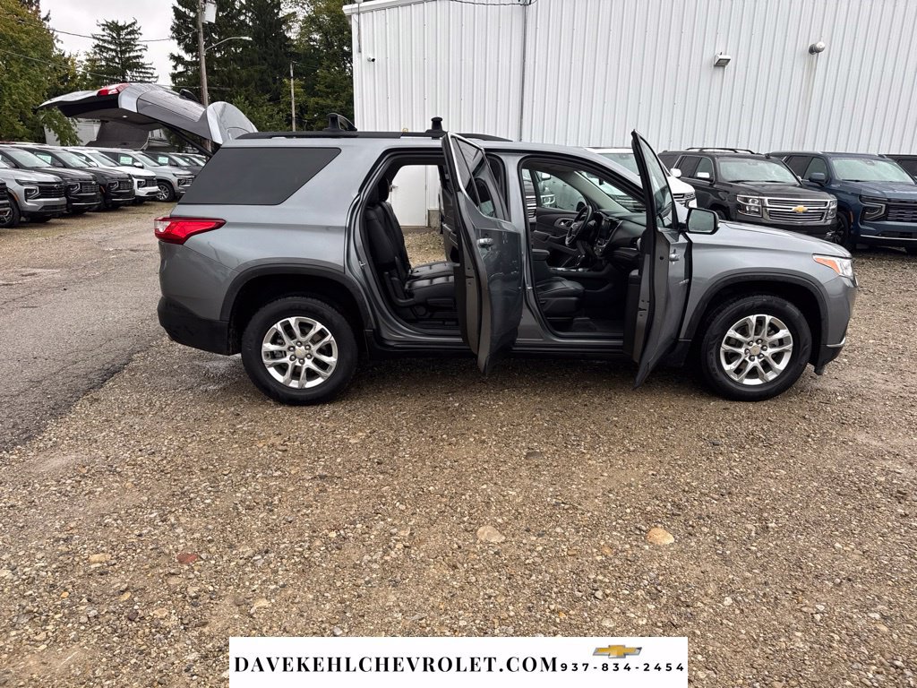 Used 2019 Chevrolet Traverse LT AWD/4WD image 34