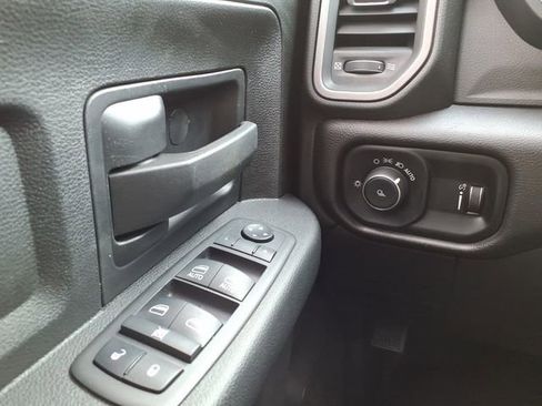 Used 2022 RAM 2500 Tradesman image 26