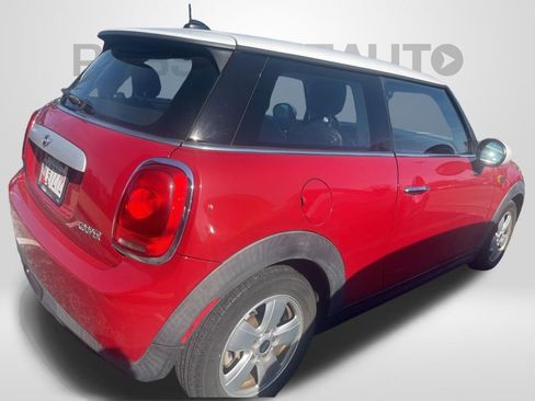 Used 2015 MINI Cooper 2-Door Hardtop image 16