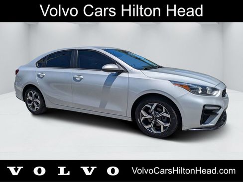 Used 2021 Kia Forte LXS FWD image 1