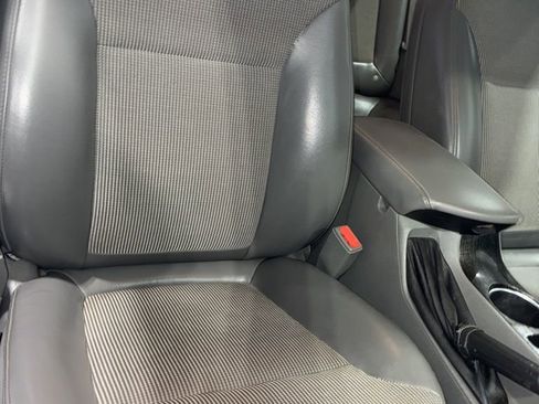 Used 2014 Chevrolet Malibu LT w/ Power Convenience Package image 34