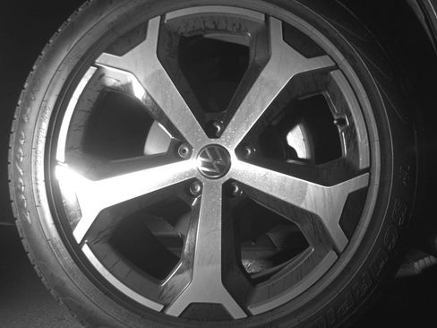 Used 2026 Volkswagen Tiguan SE FWD image 15