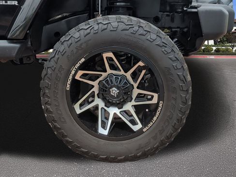 Used 2014 Jeep Wrangler Sahara w/ Trailer Tow Group AWD/4WD image 7
