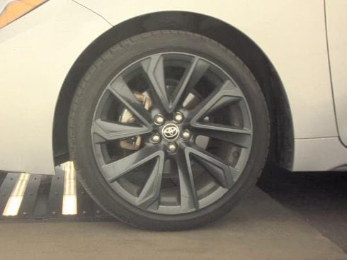 Used 2024 Toyota Corolla XSE FWD image 2