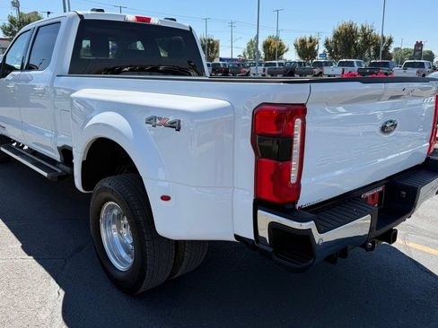 Used 2026 Ford F350 Lariat AWD/4WD image 5