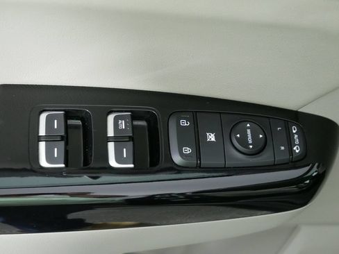 Used 2020 Kia Sportage EX AWD/4WD image 21