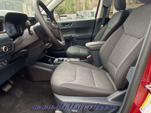 New 2025 Ford Maverick XLT w/ XLT Luxury Package image 14