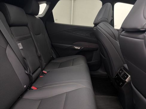Used 2023 Lexus RX 350 F Sport image 28