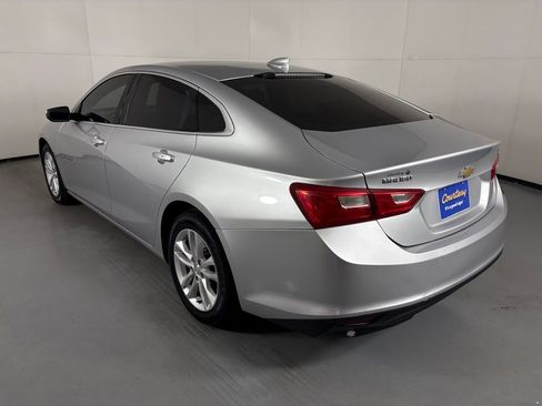 Used 2018 Chevrolet Malibu LT FWD image 7
