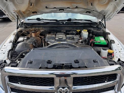 Used 2018 RAM 5500 Tradesman w/ Power & Remote Entry Group AWD/4WD image 25