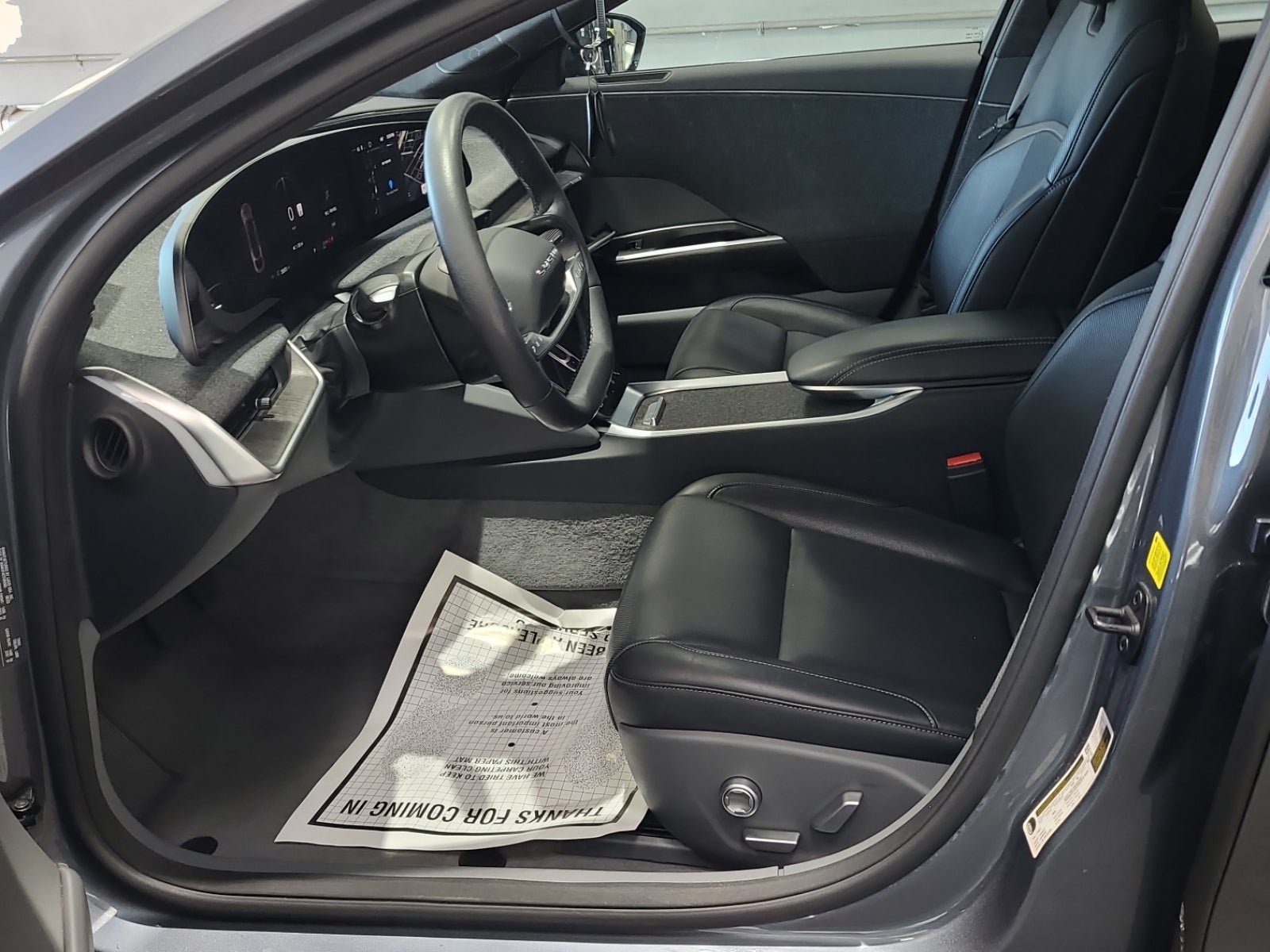 Used 2023 Lucid Air Pure AWD/4WD image 7