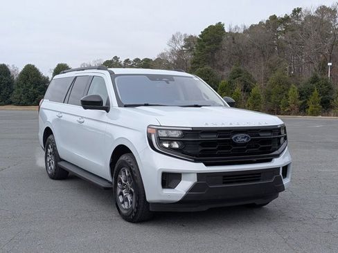 Certified 2025 Ford Expedition Max Active image 2