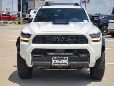 Used 2025 Toyota 4Runner TRD Pro AWD/4WD image 2