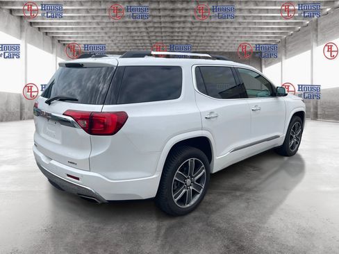 Used 2017 GMC Acadia Denali AWD/4WD image 5